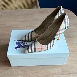 Burberry Beige and Pink Plaid Pointed-Toe Heels